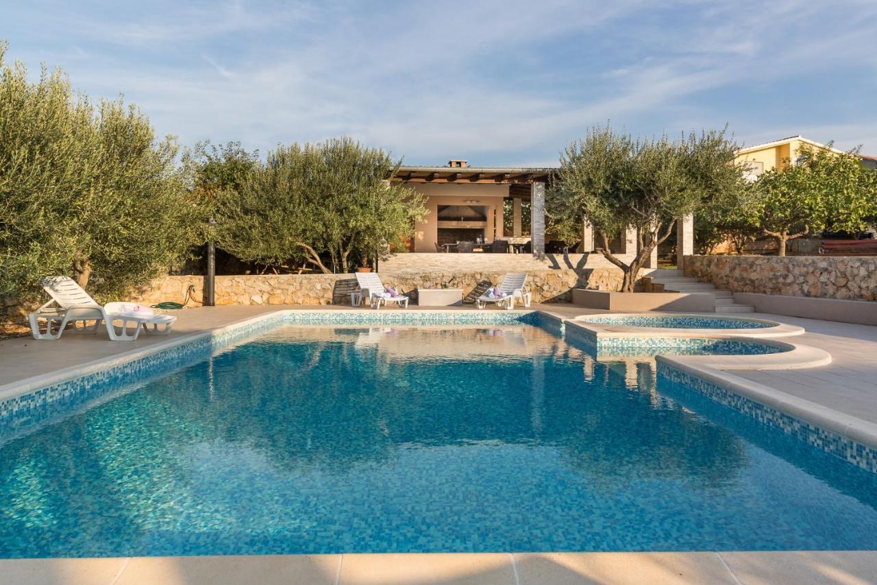 Villa Zlatni Dvori Zadarvillas Ražanac 외부 사진